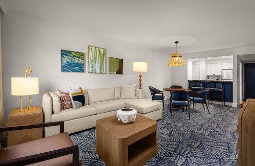 Wesley Chapel Apartment | FL Golf-Tennis | Family Serenity Getaway