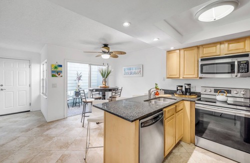 New Smyrna Beach Condo | Flagler Ave Condo Walk to Beach & Shops