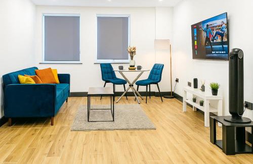 Borehamwood Apartment | Flat 2, Majestic House, 18 Shenley Road, Borehamwood, Hertfordshire WD6 1DL, Borehamwood