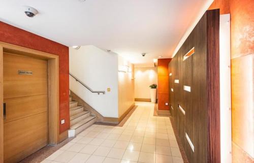 Vauxhall Apartment | Flat in CENTRAL LONDON for 4