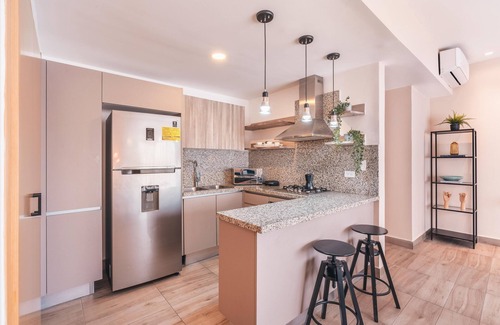 Downtown Santo Domingo Apartment | Flat in Piantini With Breakfast Included 304
