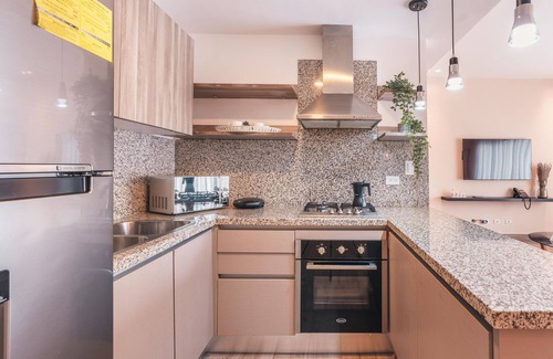 Downtown Santo Domingo Apartment | Flat in Piantini With Breakfast Included 304