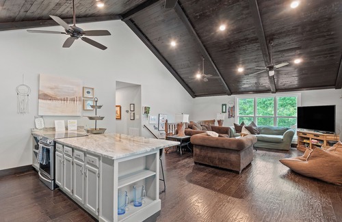 Arley House | Flat Rock Cabin: 4 BR, 3 BA House in Arley, Sleeps 13