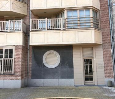 Heist Apartment | Fleur II