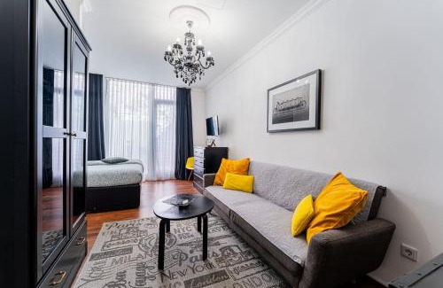 Donji Grad Apartment | Flex SelfCheckIns - Zagreb - ApartHotel - 8 Units - City Centre - New