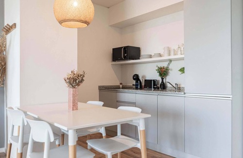 Buenos Aires Central Business District Apartment | Fliphaus + Azopardo 700 'A' - Lux Lofts Puerto Madero