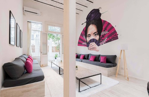 Palermo House | Fliphaus + Villa Teodoro Garcia 2100 - 6 Bd Embassies Zone