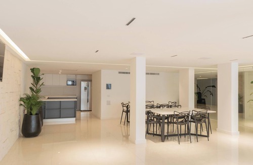 El Centro Apartment | FLIPHAUS VirreyCevallos