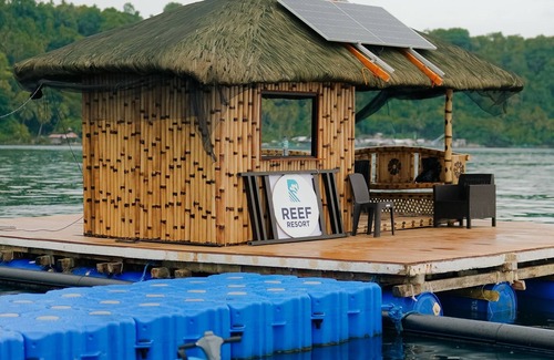 Kaputian Boat Rental | Floating Home in Reef Resort Unit 6