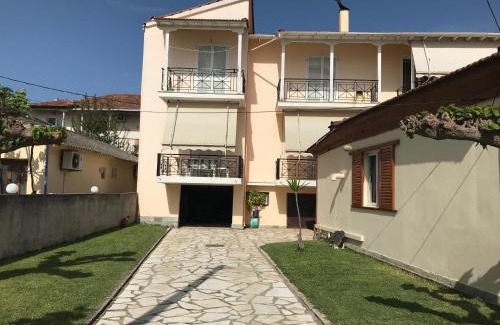 Lygia Apartment | Flokos