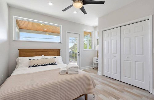 Indian Beach Sapphire Shores House | Florida Getaway With Backyard Pool Oasis