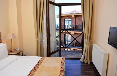 Vera Hotel | Florimon Hotel
