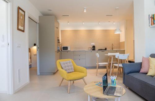 Poblats Maritims Apartment | FLORIT FLATS - The Nazaret Apartment