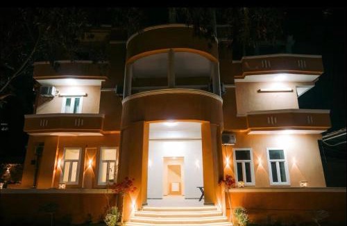 Giza Hotel | Florya pyramids hotel