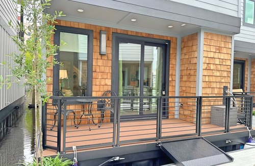 River District Apartment | Flourish @ The Cove Riverwalk Villas