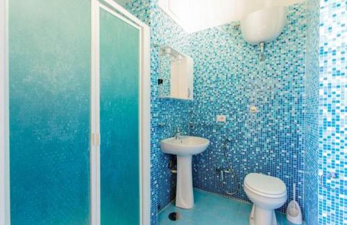Rione XVIII Castro Pretorio House | Flower guesthouse