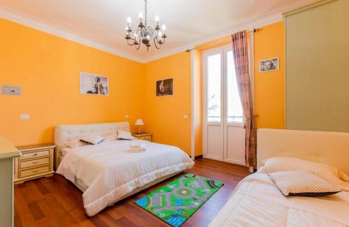 Rione XVIII Castro Pretorio House | Flower guesthouse