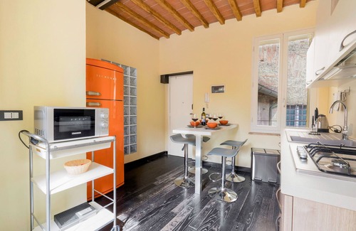 Siena Historical Center Apartment | Fly To Home Siena Centre