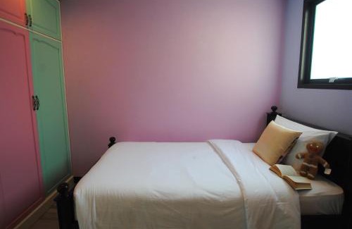 Bang Lamphu Lang Bed & Breakfast | Focal Local Bed & Breakfast