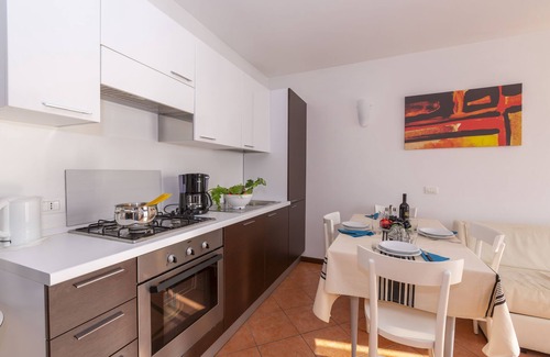 Fiumelatte Apartment | Fontana Del Lago Apt. 9