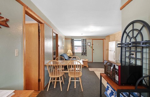 South Fork Cabin | Foothills Lodge 2 - South Fork