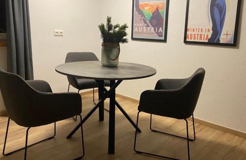 Hopfgarten Markt Apartment | For 2