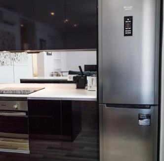 Sol Apartment | For You Rentals NEW Design Apartment TEMPORAL Puerta del Sol PRE10C