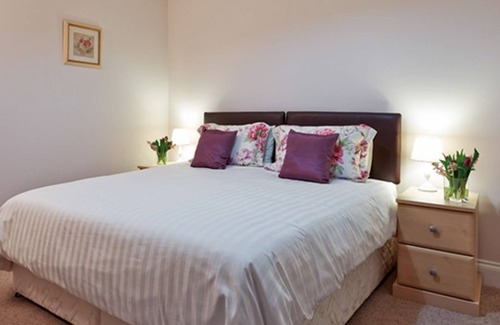 Buckton Other | Foremans House in beautiful Yorkshire with countryside views and beach nearby