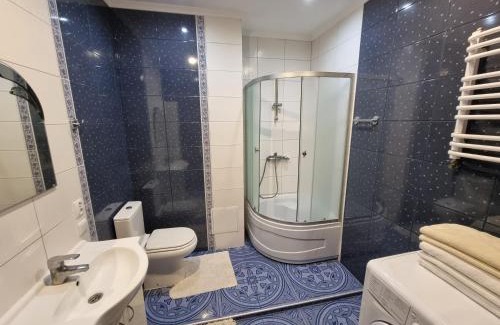 Lutsk Apartment | Forrest for 8 person