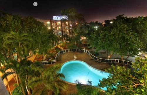 Survey Creek Hotel | Fort Lauderdale Grand Hotel