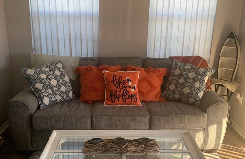 Iona Cottage | Fort Myers Beach- 10 minute drive Pineapple Vacation Homes