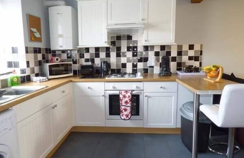 Whitby Cottage | FORTUNATUS, pet friendly, character holiday cottage in Whitby