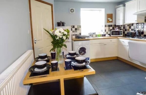 Whitby Cottage | FORTUNATUS, pet friendly, character holiday cottage in Whitby