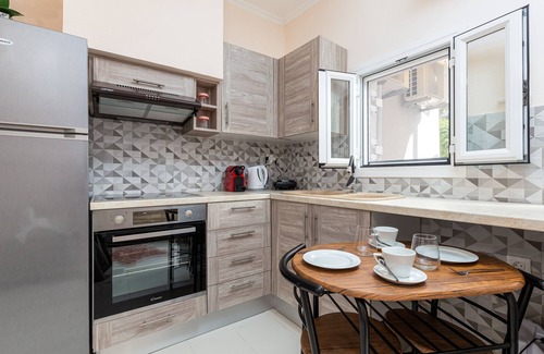 Ipsos Apartment | Fouki Studio lovely Ipsos beach getaway