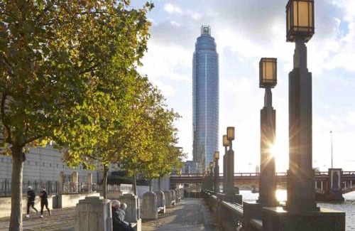 Vauxhall Apartment | fountain house London flat central