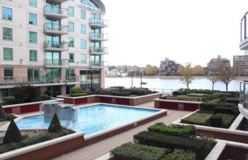 Vauxhall Apartment | fountain house London flat central