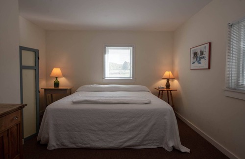 Lake Leelanau Resort | Fountain Point - Cook's Cottage
