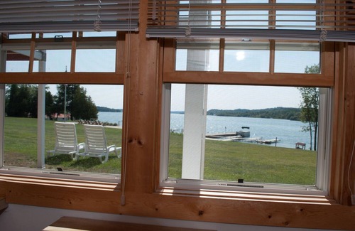 Lake Leelanau Resort | Fountain Point - Honeymoon Cottage