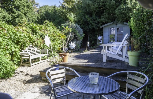 Bembridge House | Four Bedroom Holiday House Bembridge - 200 Yards From Beach - Good Reviews.