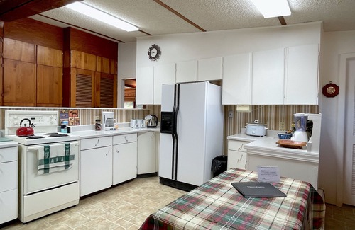 Cody House | Four C Guest Ranch, surrounded by mountains & located on a working cattle ranch/South Fork Valley!