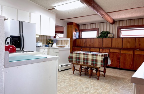 Cody House | Four C Guest Ranch, surrounded by mountains & located on a working cattle ranch/South Fork Valley!