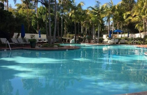 Aviara Resort | Four Seasons Luxury Villa for 8, minutes from the beach! Onsite Golf and Spa!