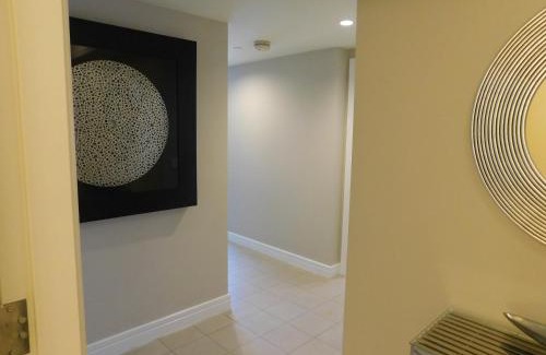 Brickell Apartment | Four Seasons Miami Luxury Two-Bedroom Suite in Brickell - Free Parking