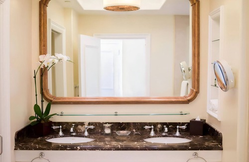 Aviara Resort | Four Seasons Residence Club Aviara - Luxury Villas