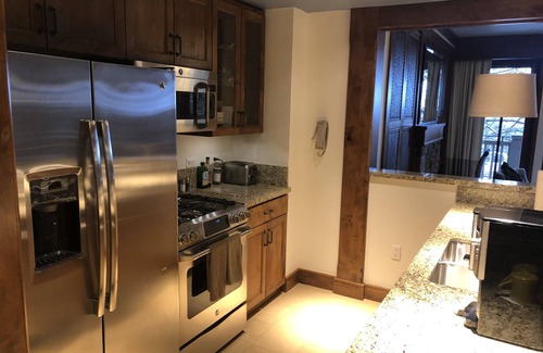 Teton Village Condo | Four Seasons Residence. 2 Bed/2.5 Bath. nAvailable Select Winter Dates 2026!