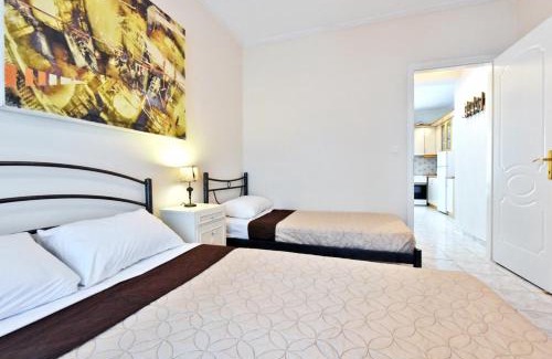 Flogita Apartment | Four sons