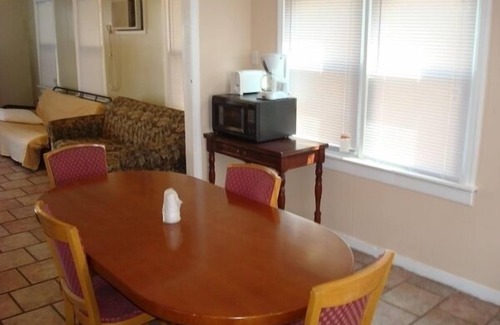 Seaside Heights Hotel | Four Winds Motel