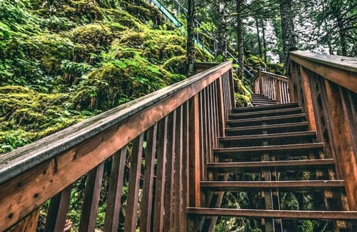 Seward Cabin | Fox Den Cabin at Granite Point