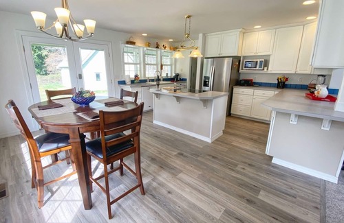 Fox Island House | Fox Island Guest House
