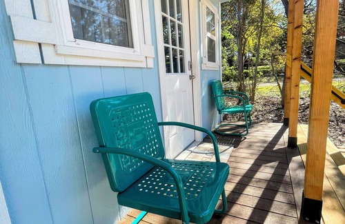 Lake Whitney House | Fox Kit Cabin
